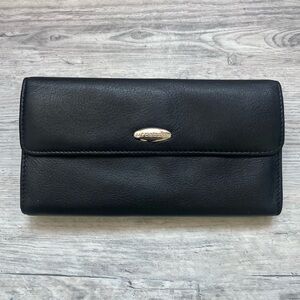 Liz Claiborne Black Leather Trifold Wallet Clutch Snap Closure